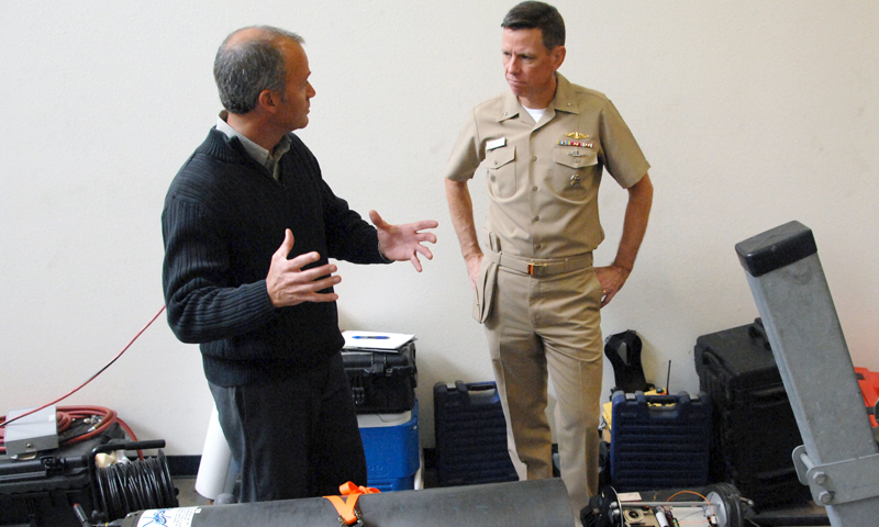 Sub Group Commander Returns to Alma Mater to Talk Undersea Warfare