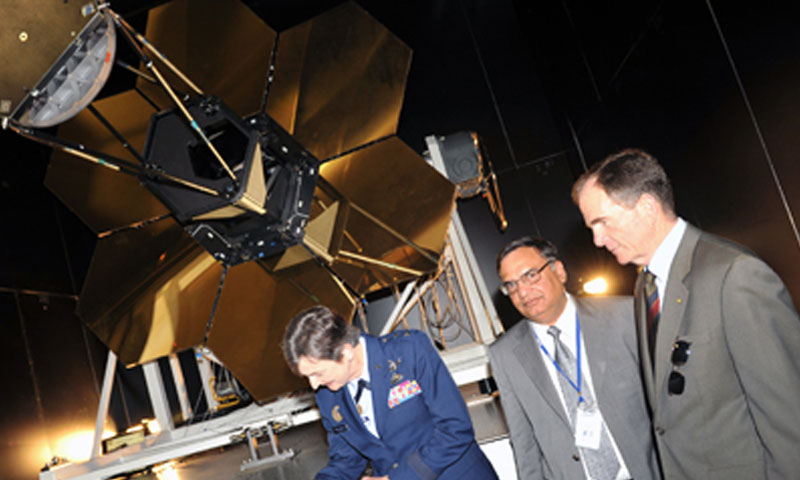Adaptive Optics Center of Excellence for National Security Established at NPS